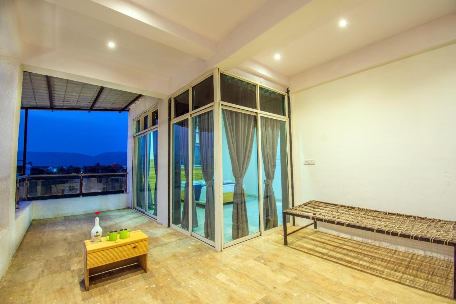 لونافالا Empyrean Stay Ll 6Bhk Ll Royal Bramha Palace Ll Pvt Pool Ll المظهر الخارجي الصورة